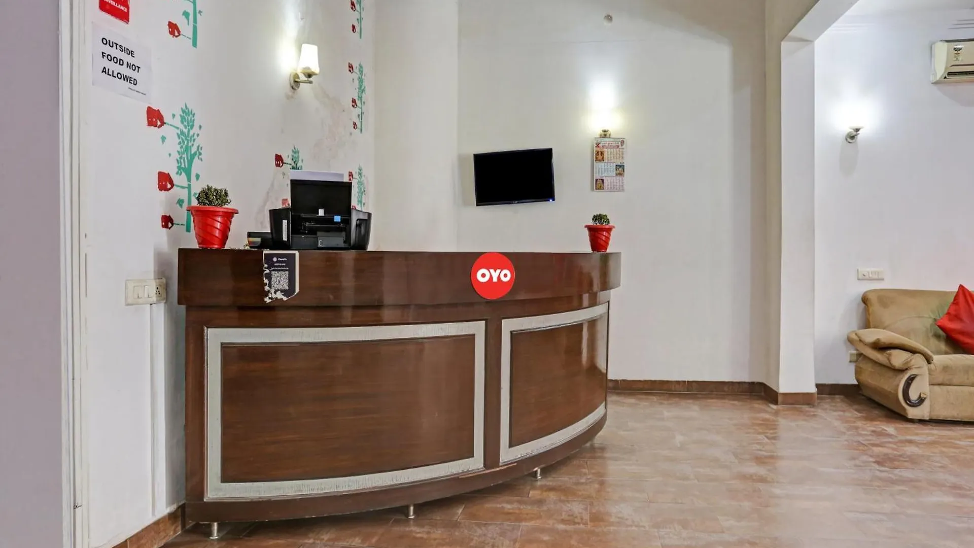 Hotel O White Lily Residency Gurgaon