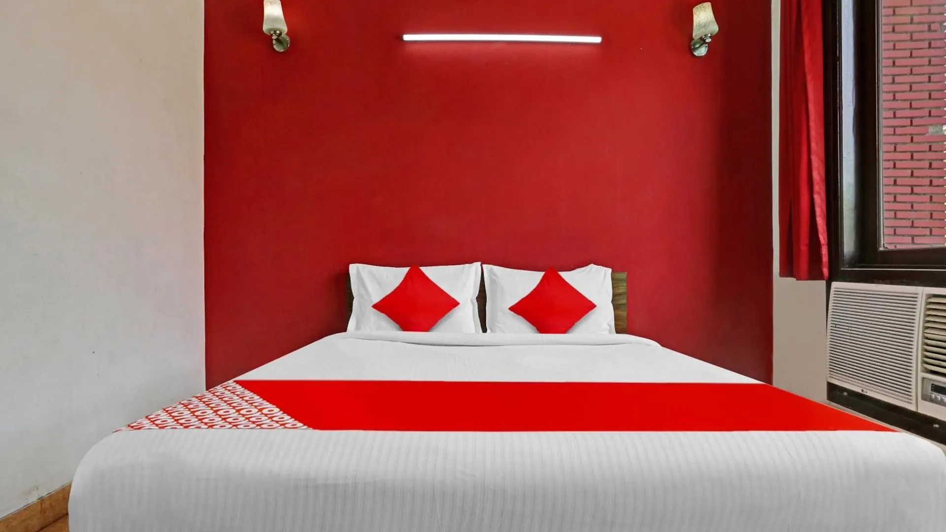 Hotel O White Lily Residency Gurgaon