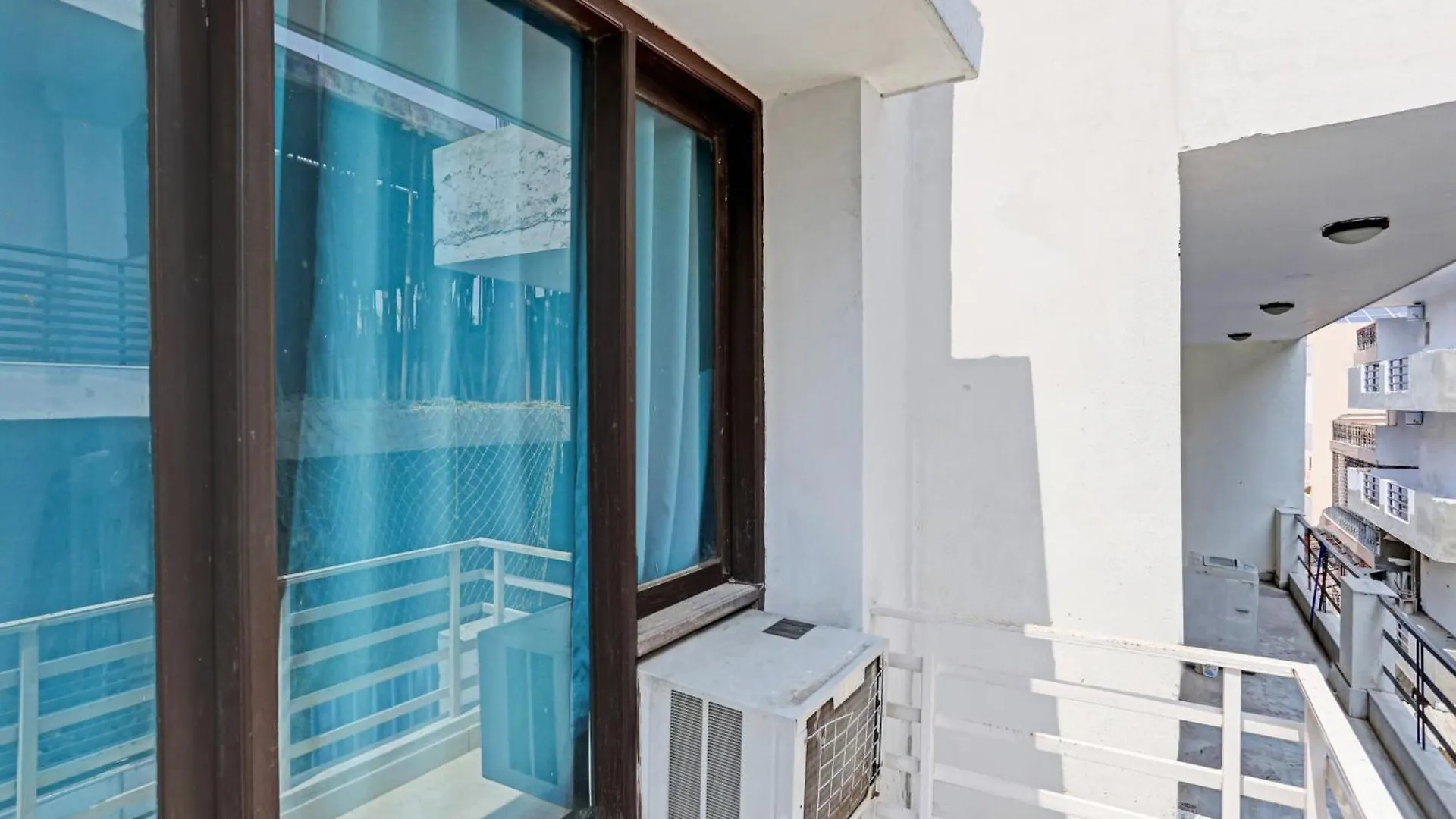 Hotel O White Lily Residency Gurgaon